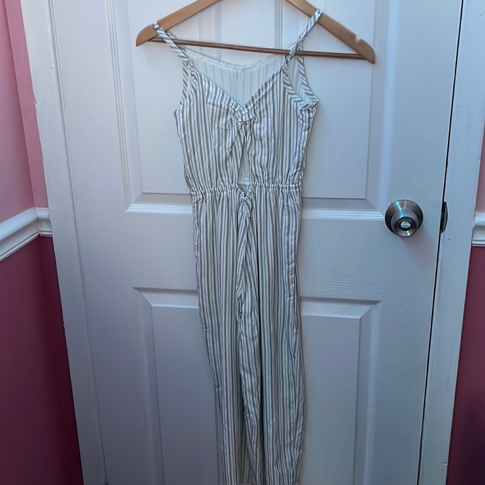 Abercrombie kids black and white jumpsuit